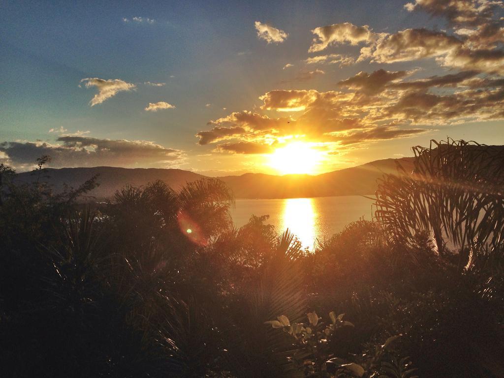 Sunset Backpackers Florianopolis Exterior photo