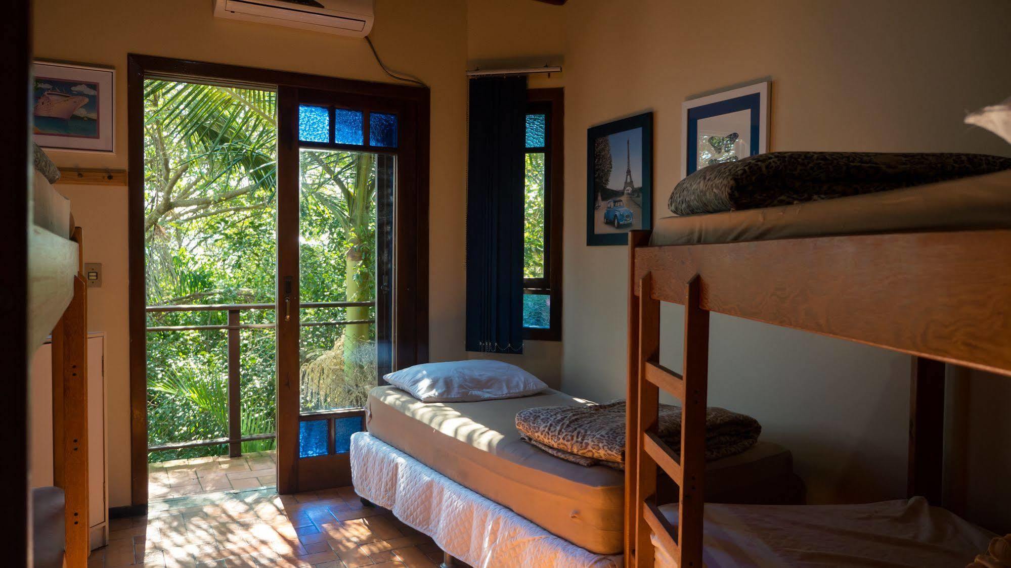 Sunset Backpackers Florianopolis Exterior photo